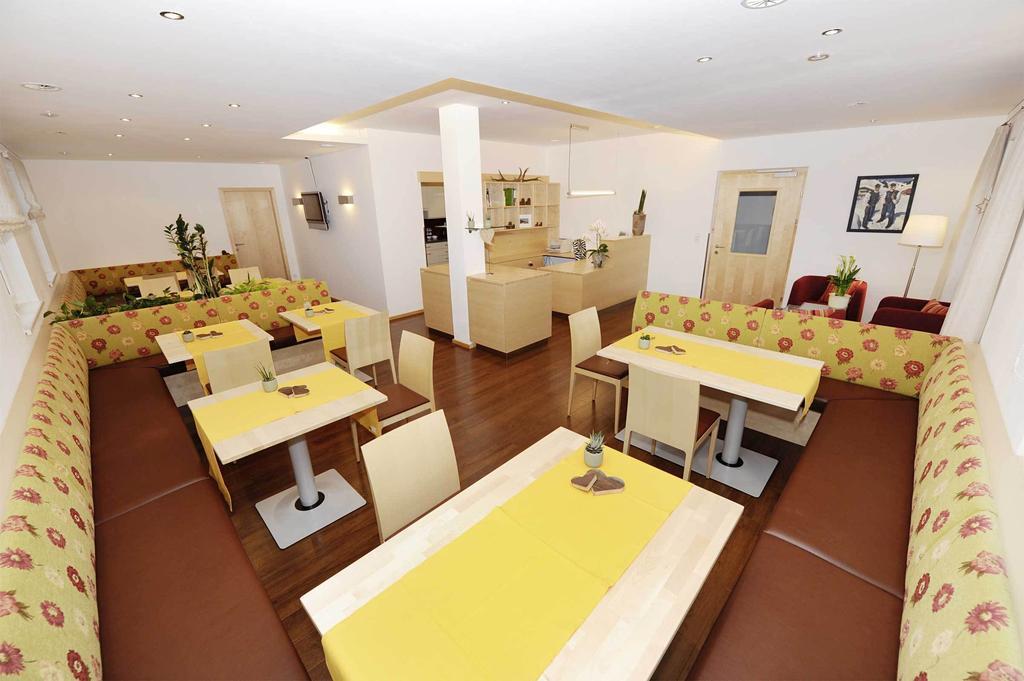 Valbella Bed & Breakfast Партенен Экстерьер фото