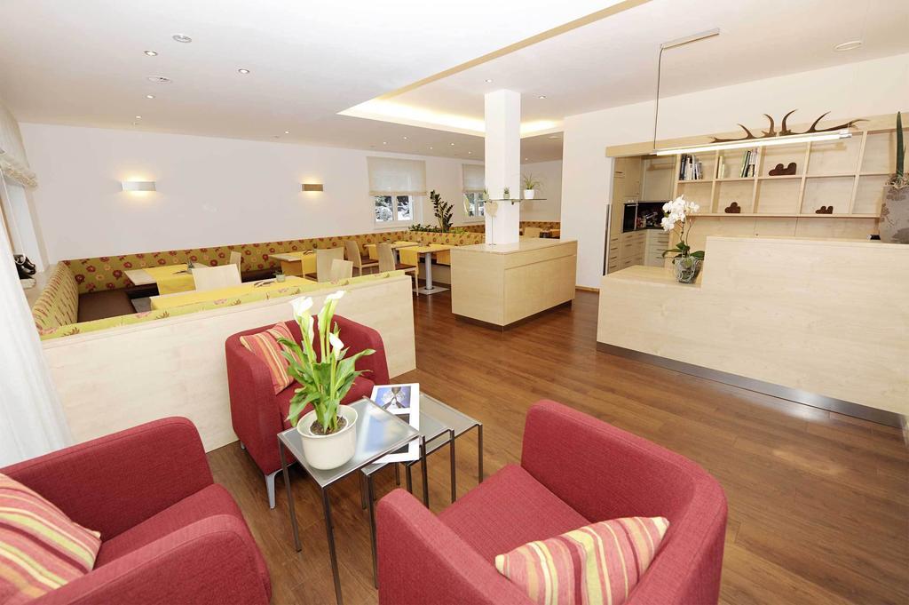 Valbella Bed & Breakfast Партенен Экстерьер фото